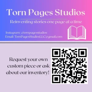 ff-8da30dabe74f137b7c3b05bdf6513ce2-ff-Black-and-White-Simple-Dark-Fashion-QR-Code-Square-Business-Card